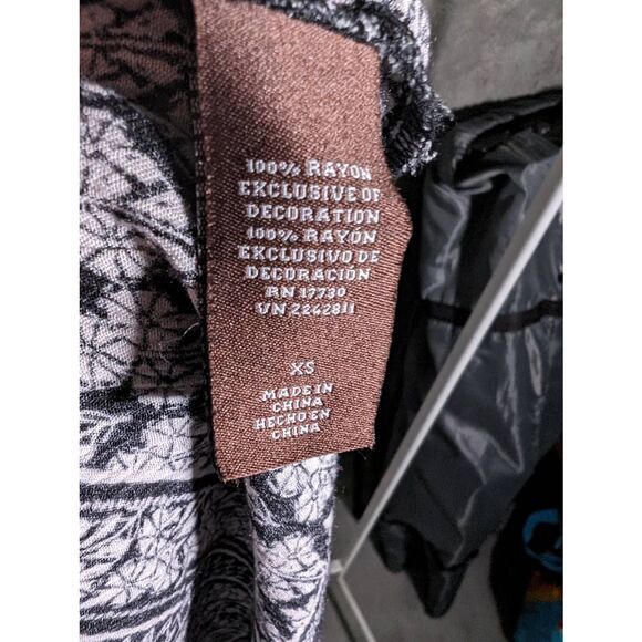 Knox Rose Dress Black Medallion Geometric Sleeveless Shift Rayon Women's XS - Picture 4 of 5